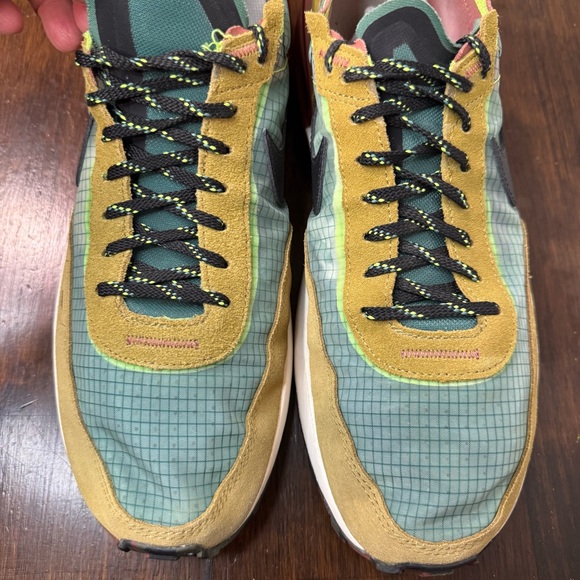 Nike Waffle One SE Golden Moss Black Bicoastal DX3736 300 Men's Size 11.5 - Picture 4 of 9